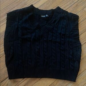 SHEIN Black Sleeveless Sweater Vest